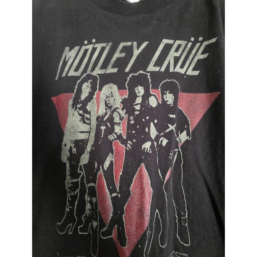Motley Crue Band Tee (XL) - Picture 3 of 3